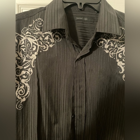 Level ten Men’s Dress Shirt. Size Medium. - Picture 2 of 4